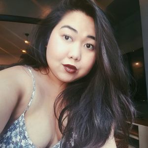 Meet your Posher, Yen